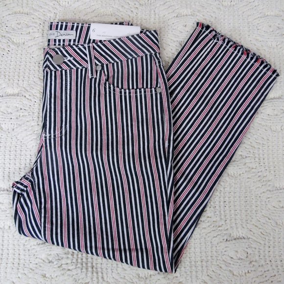 C est. 1946 Denim Striped Skinny Crop Jeans - Picture 7 of 10